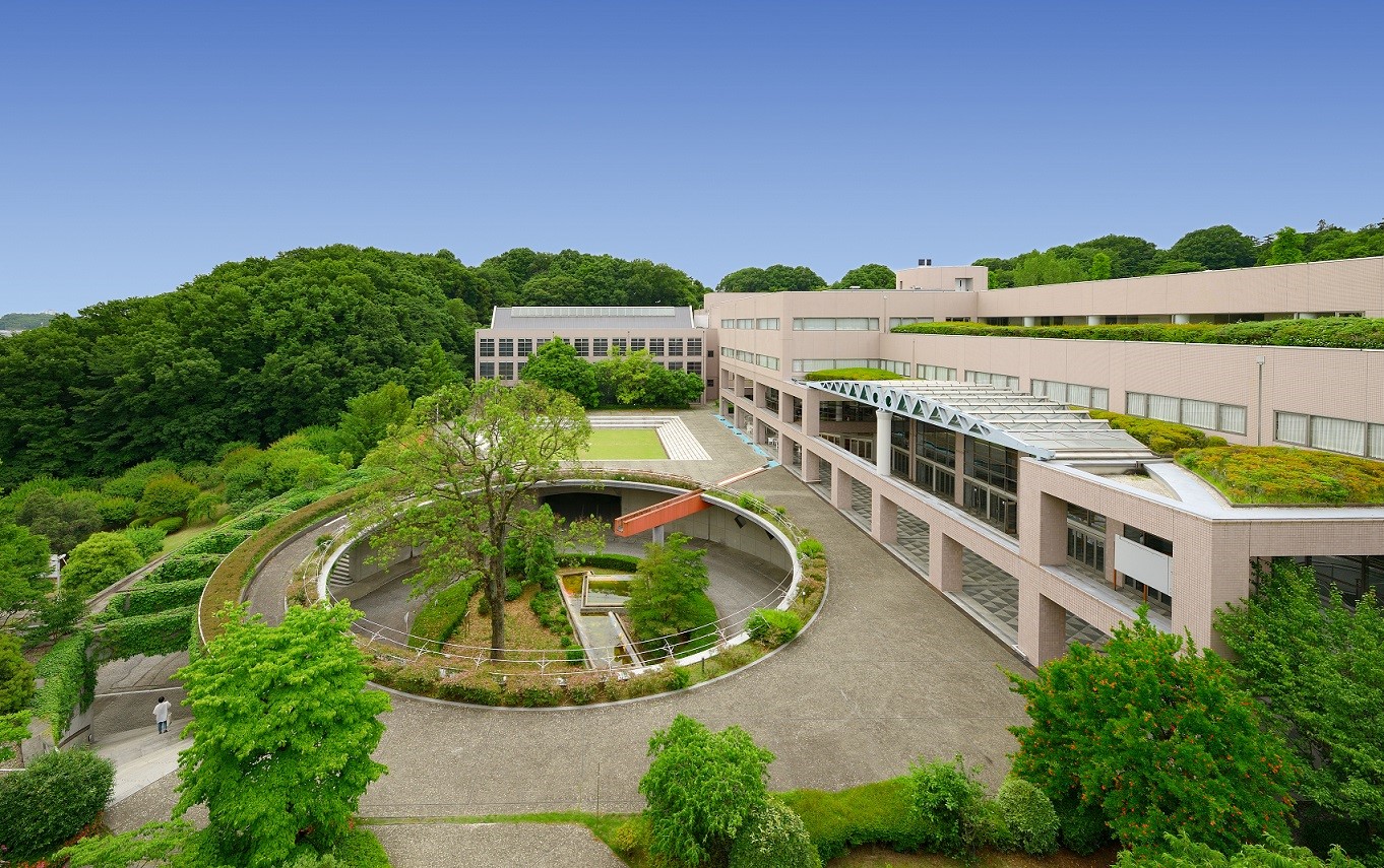 昭和薬科大学のオープンキャンパス
