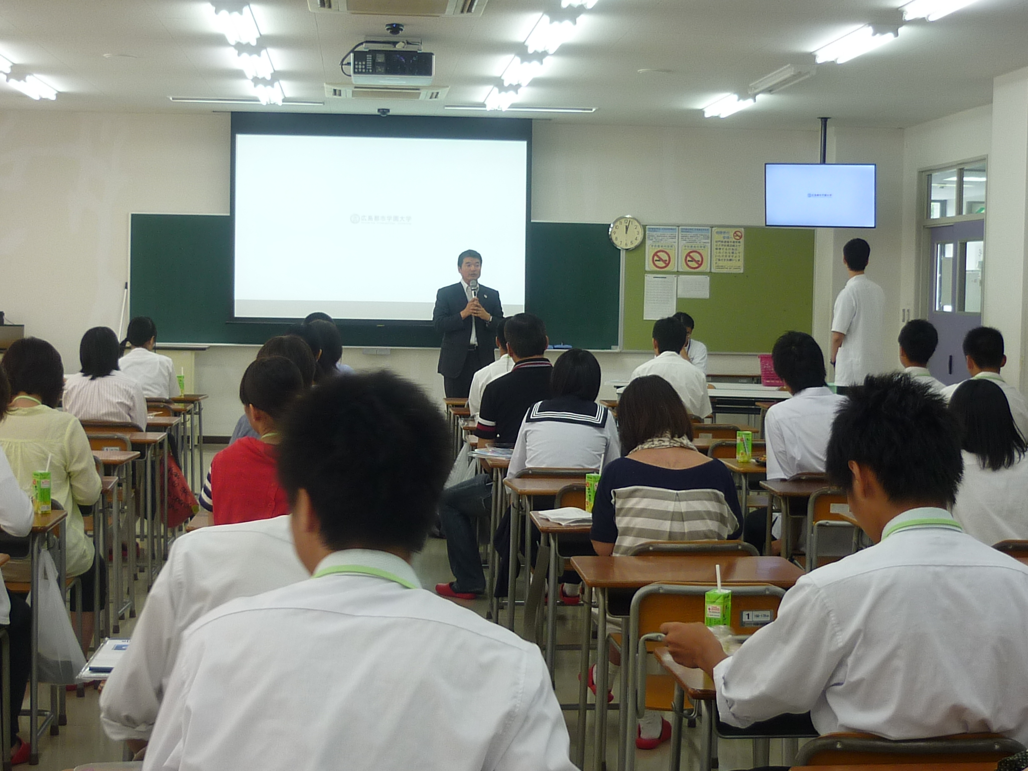 広島都市学園大学の春のオープンキャンパス
リハビリテーション学科 理学療法・作業療法学専攻