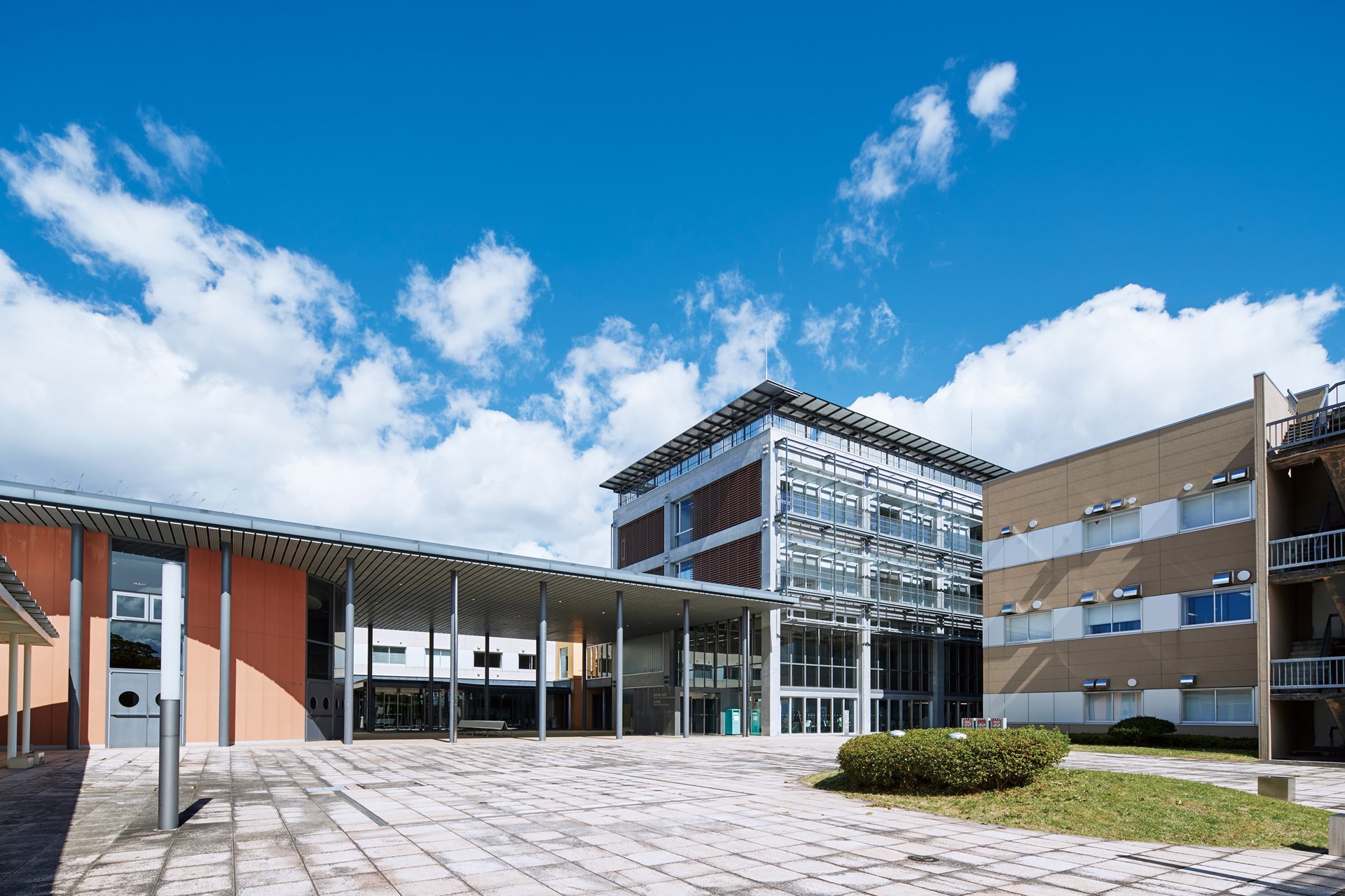 太白キャンパス(食産業学群)