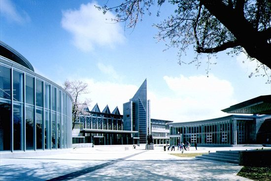 秋田公立美術大学