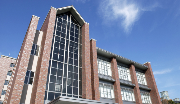 同志社大学<br><small>文化情報学部</small>