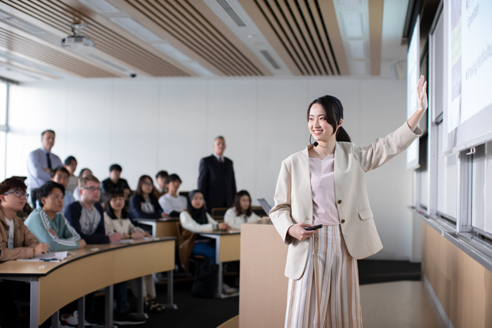 大阪経済法科大学